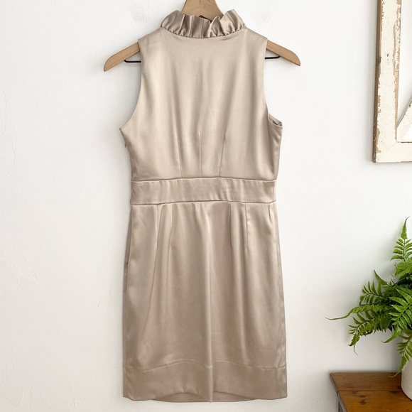 Just Taylor Champagne Satin Cocktail Dress SZ 4P - Picture 5 of 9
